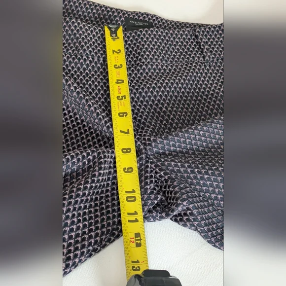 Ann Taylor Curvy Geo Jacquard Ankle Pants Purple Black Size 6 Mid Rise Office - Picture 7 of 12